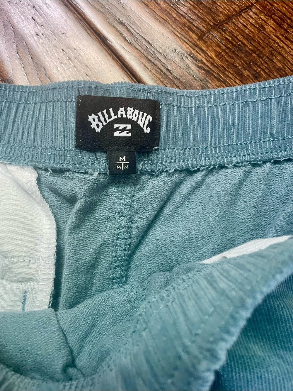 ☀️SALE☀️ Set of 3 shorts, medium